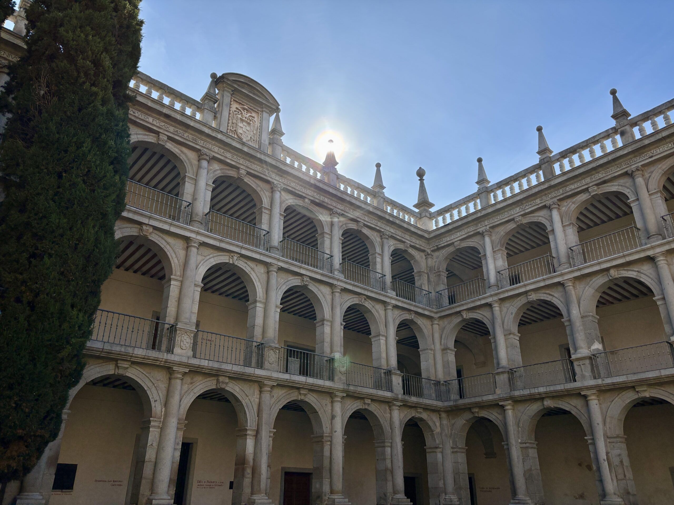Universidad de Alcalá patio
